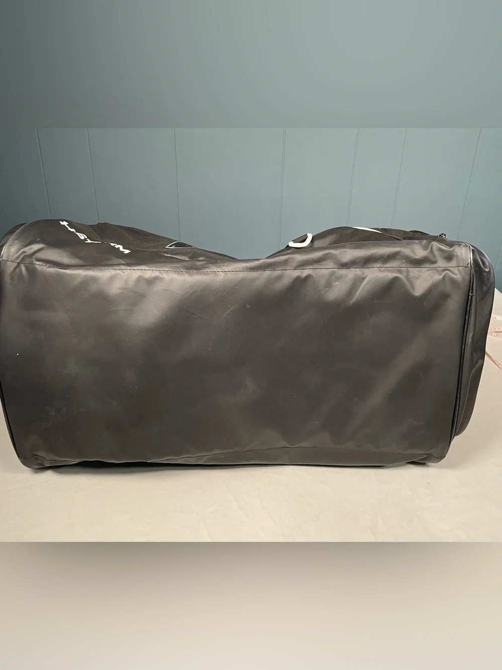 Under Armour Undeniable Medium 55L Duffle Bag Zip, Padded Strap, 3 Pocket